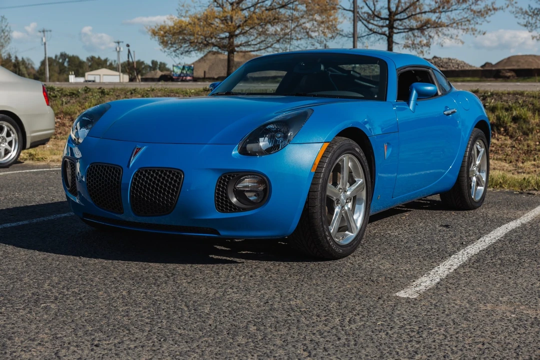 2009 Pontiac Solstice GXP - Image 3 of 31