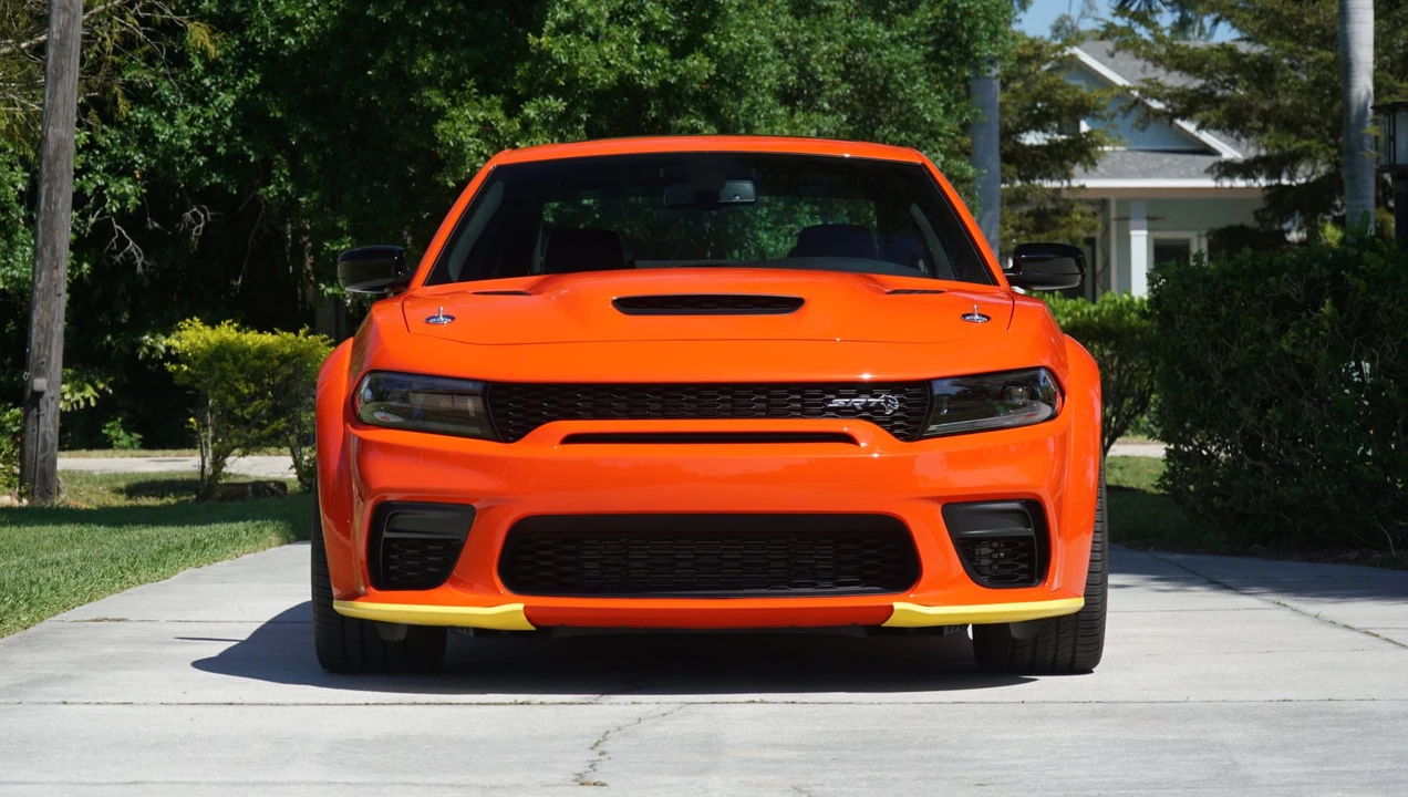2023 Dodge Charger SRT Hellcat 7th Gen - Image 9 of 31