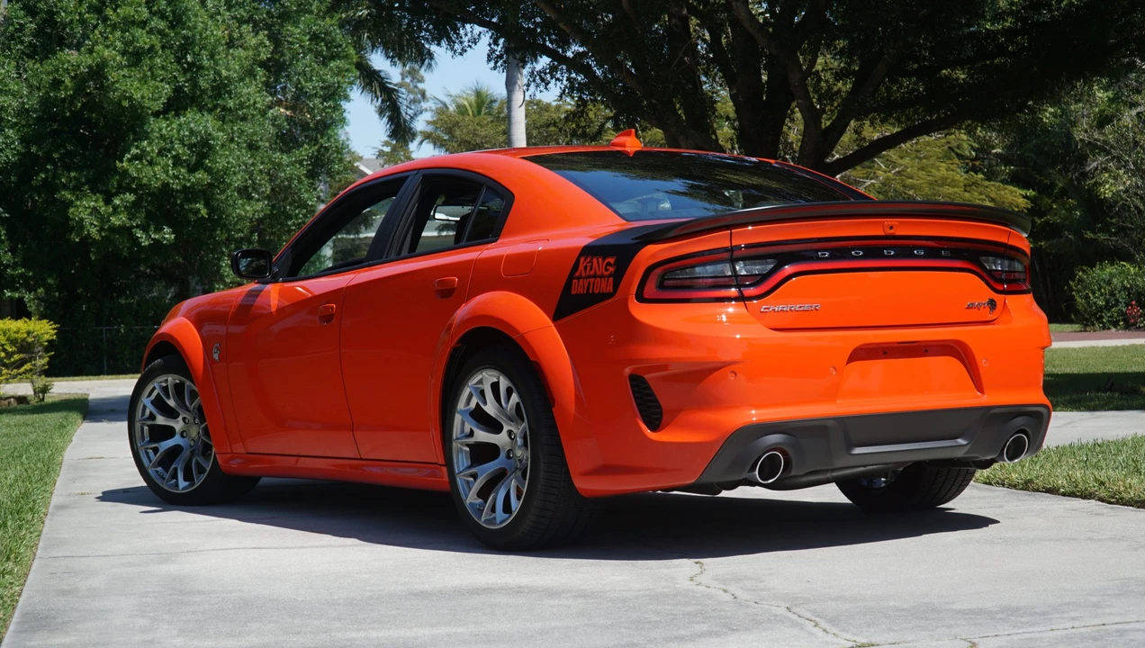 2023 Dodge Charger SRT Hellcat 7th Gen - Image 30 of 31