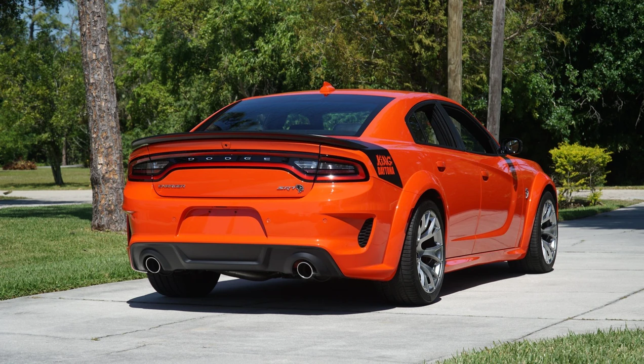 2023 Dodge Charger SRT Hellcat 7th Gen - Image 26 of 31
