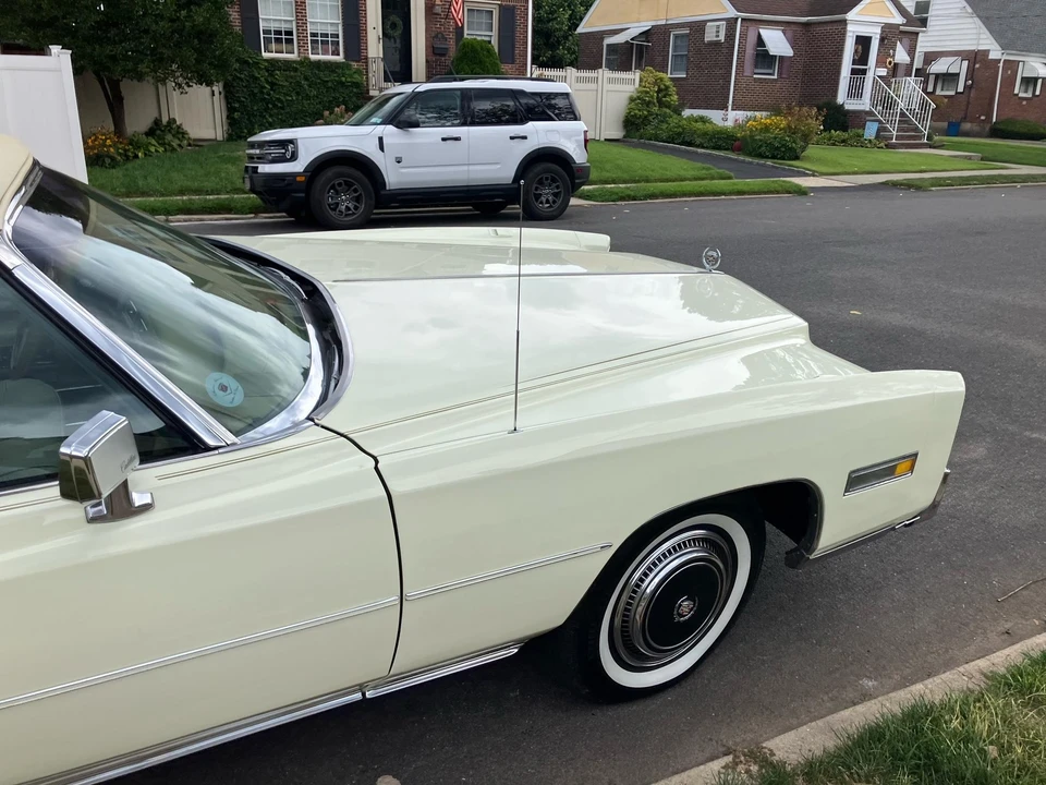 1976 Cadillac Eldorado 9th Gen - Image 22 of 31