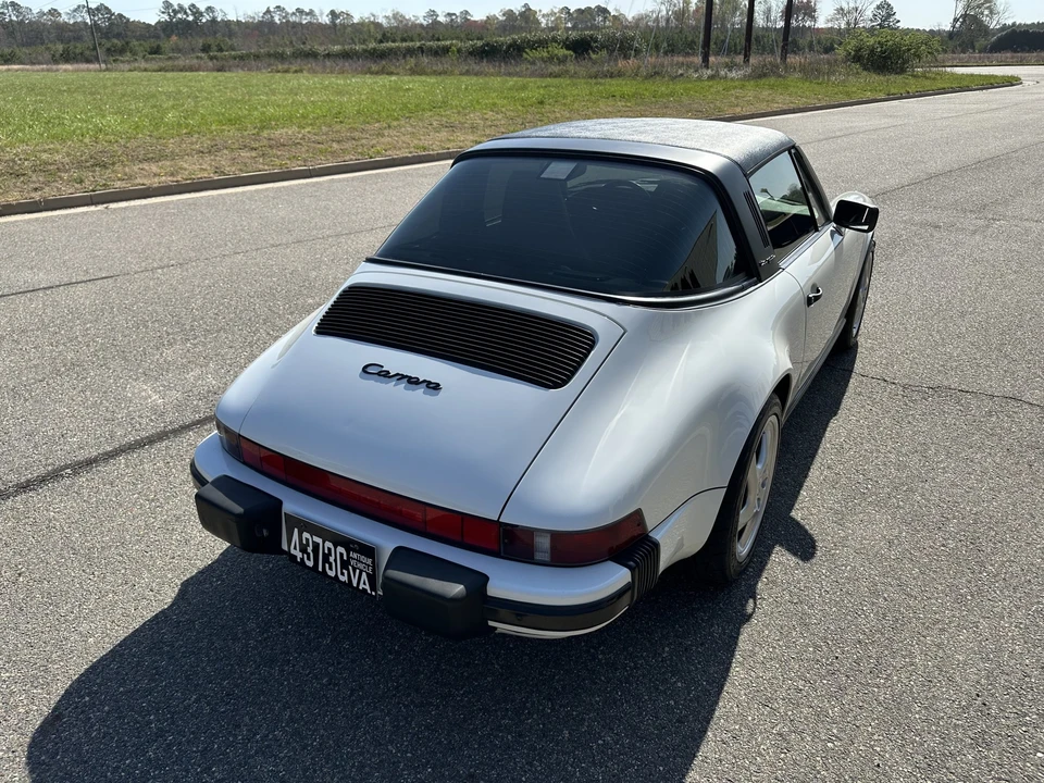 1989 Porsche 911 Carrera 3.2 - Image 9 of 31