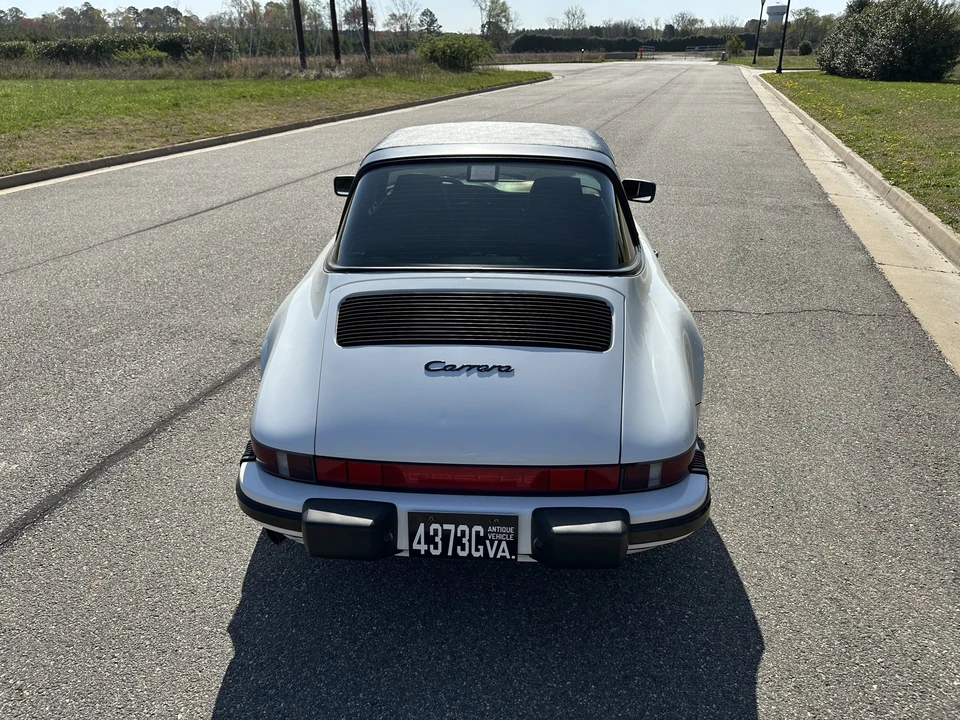 1989 Porsche 911 Carrera 3.2 - Image 7 of 31