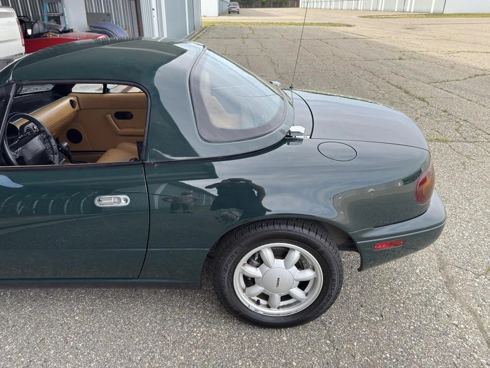 1991 Mazda NA MX-5 Miata - Image 21 of 31