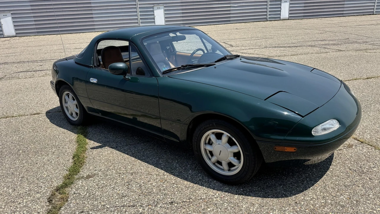 1991 Mazda NA MX-5 Miata - Image 11 of 31