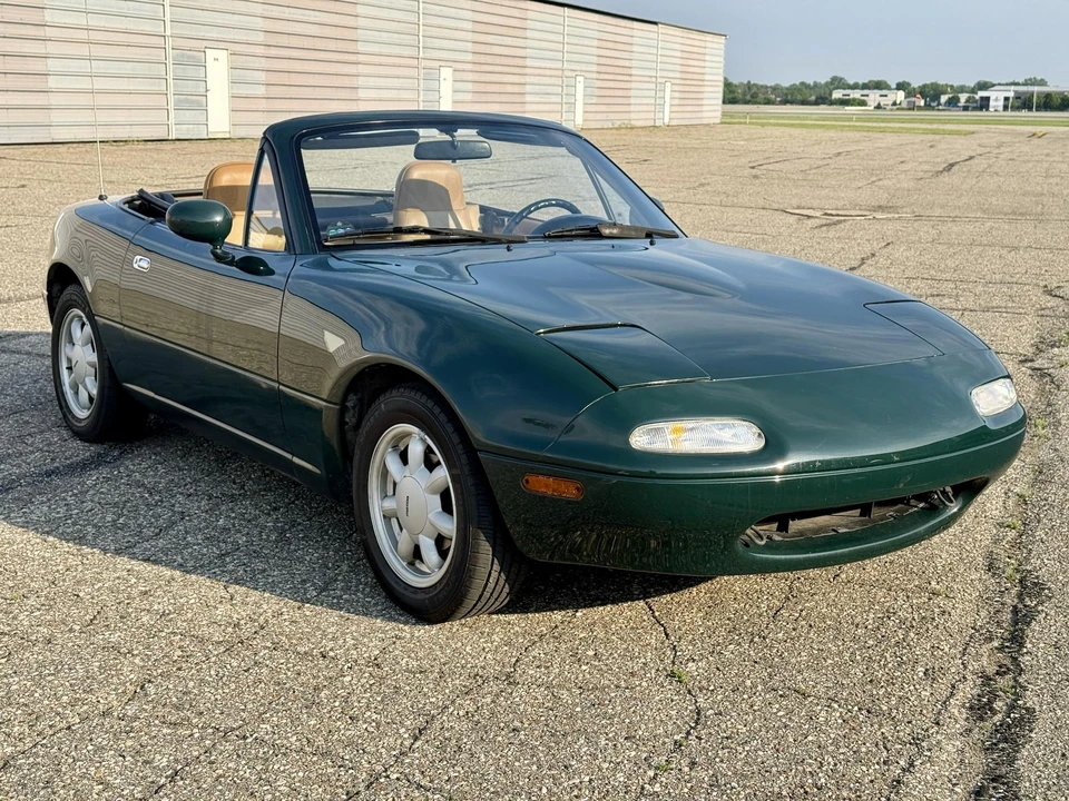 1991 Mazda NA MX-5 Miata - Image 8 of 31