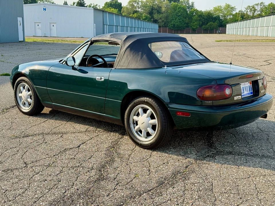 1991 Mazda NA MX-5 Miata - Image 14 of 31