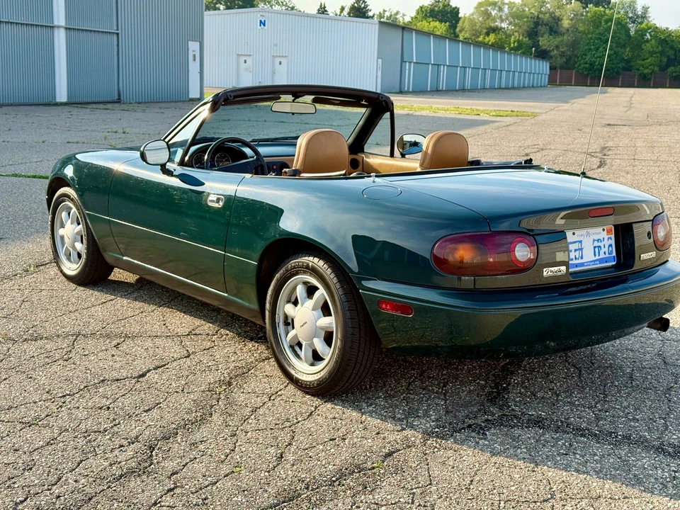 1991 Mazda NA MX-5 Miata - Image 13 of 31