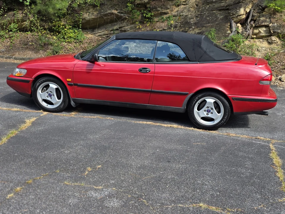 1998 Saab 900 2nd Gen - Image 19 of 31
