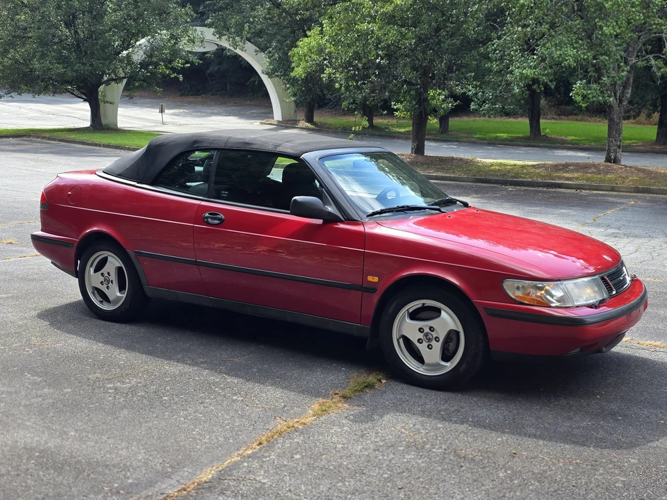 1998 Saab 900 2nd Gen - Image 16 of 31