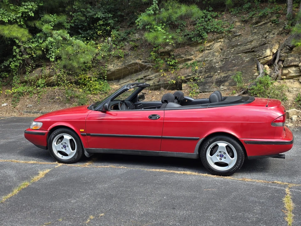 1998 Saab 900 2nd Gen - Image 11 of 31