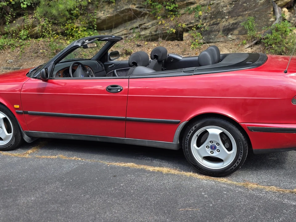 1998 Saab 900 2nd Gen - Image 31 of 31