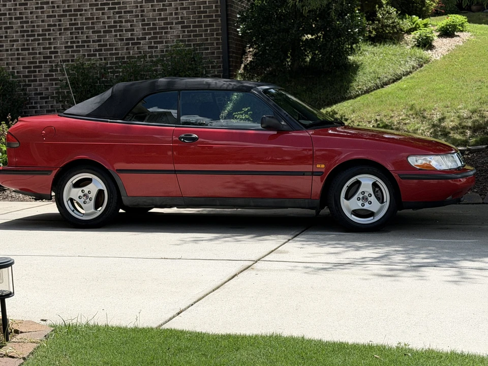 1998 Saab 900 2nd Gen - Image 27 of 31