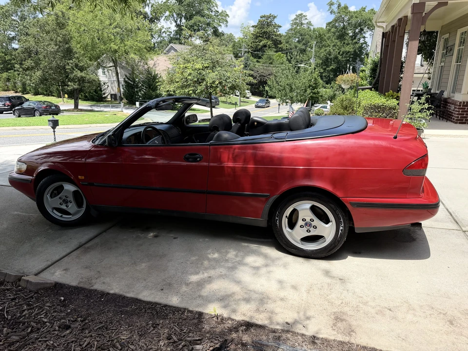 1998 Saab 900 2nd Gen - Image 26 of 31
