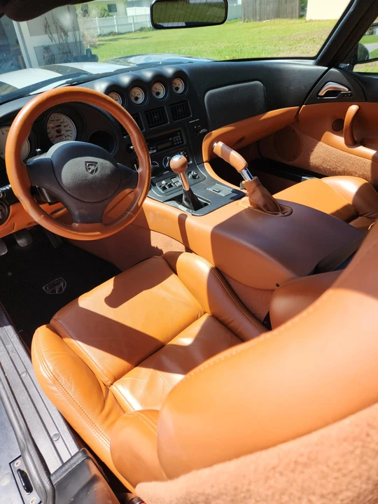 1999 Dodge Viper GTS 2nd Gen - Image 27 of 31