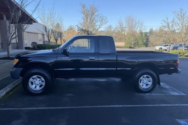 1999 Toyota Tacoma 1st Gen - Image 3 of 8