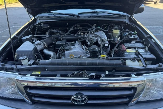 1999 Toyota Tacoma 1st Gen - Image 6 of 8