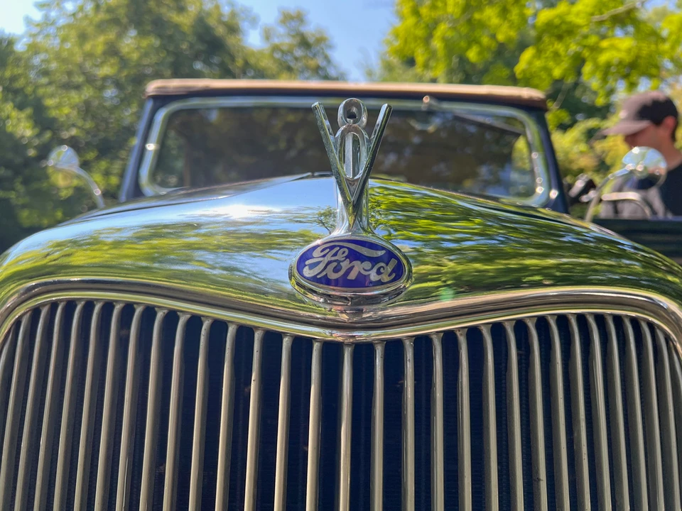 1935 Ford Model 48 & 68 - Image 27 of 31