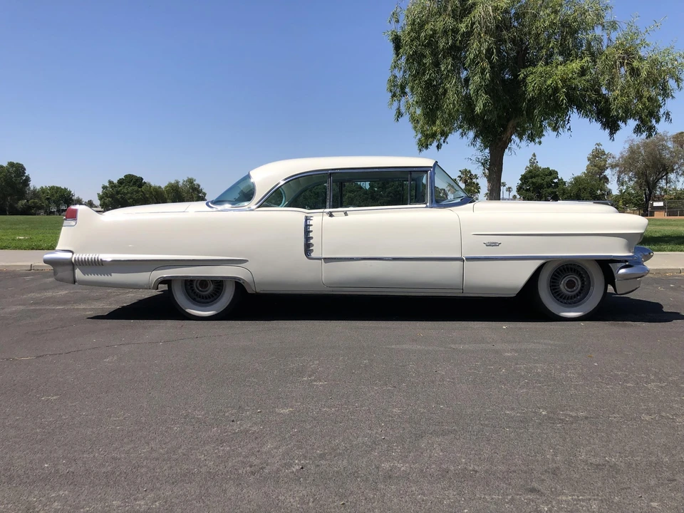 1956 Cadillac Series 62 3rd Gen - Image 20 of 31