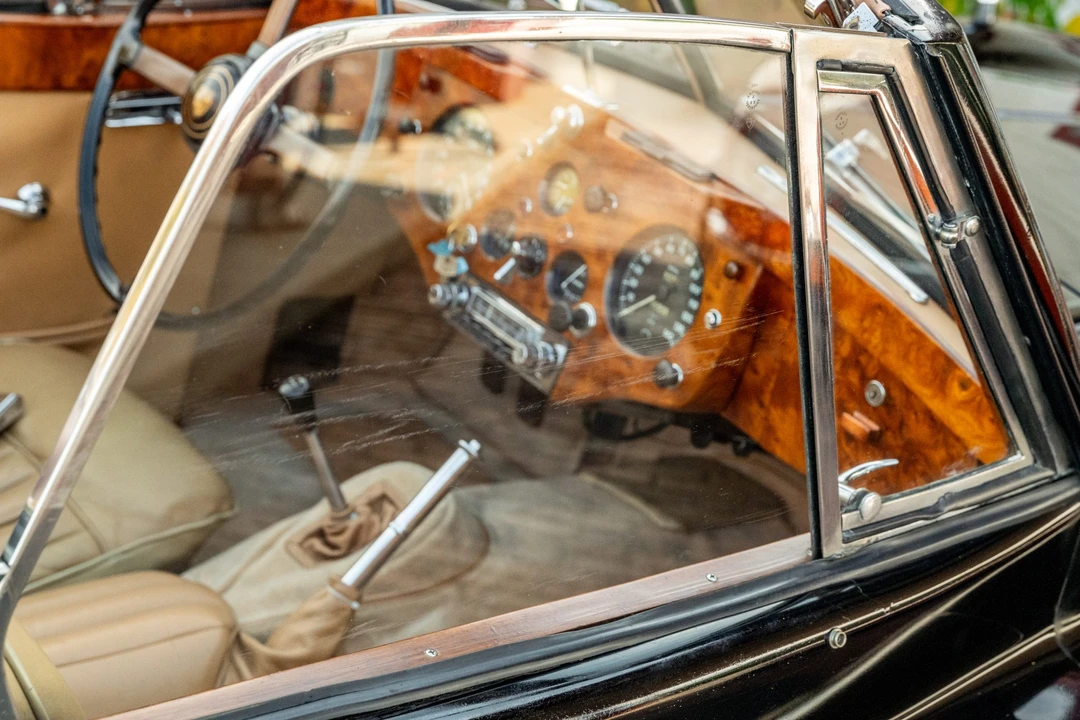 1956 Jaguar XK140 DHC Drophead - Image 31 of 31
