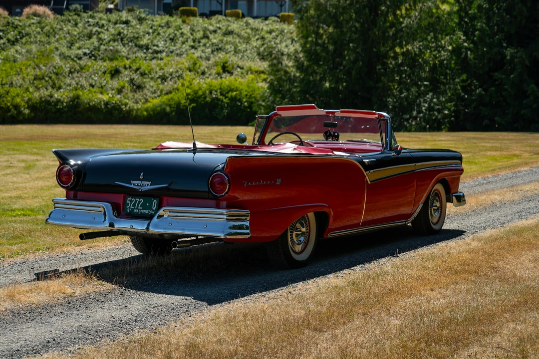 1957 Ford Fairlane 2nd Gen - Image 23 of 31