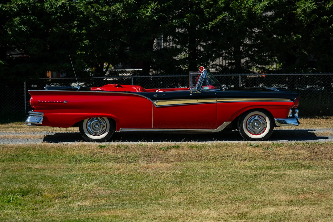 1957 Ford Fairlane 2nd Gen - Image 16 of 31