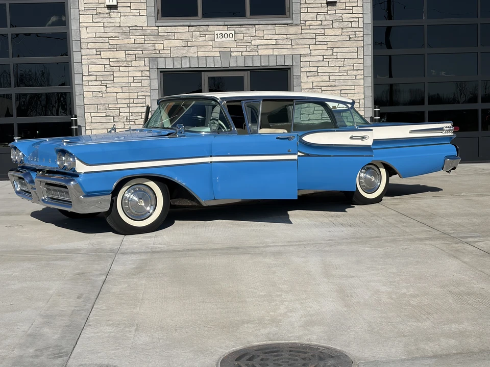 1958 Mercury Montclair - Image 5 of 31