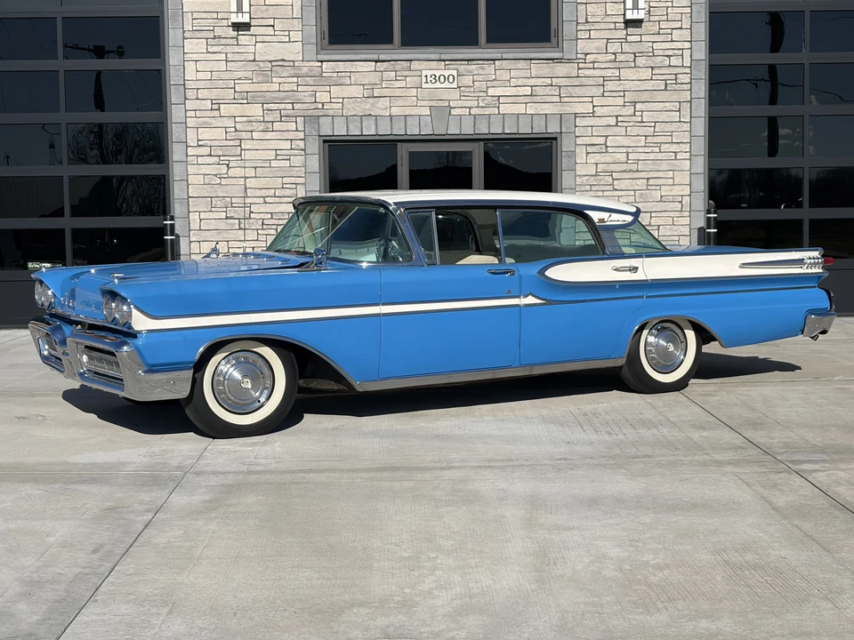 1958 Mercury Montclair - Image 4 of 31