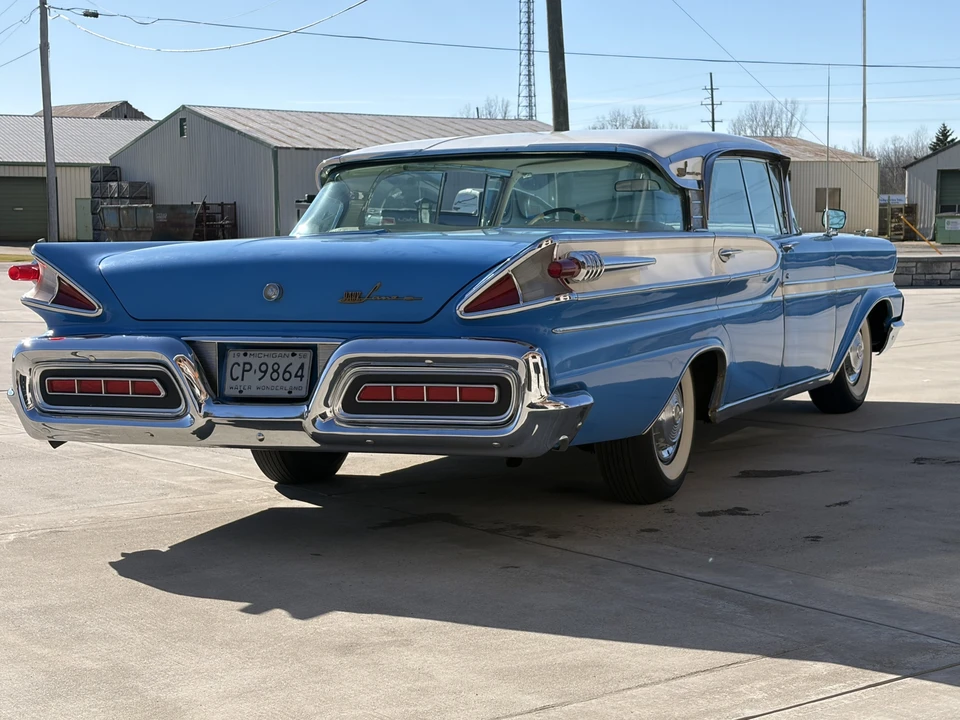 1958 Mercury Montclair - Image 11 of 31
