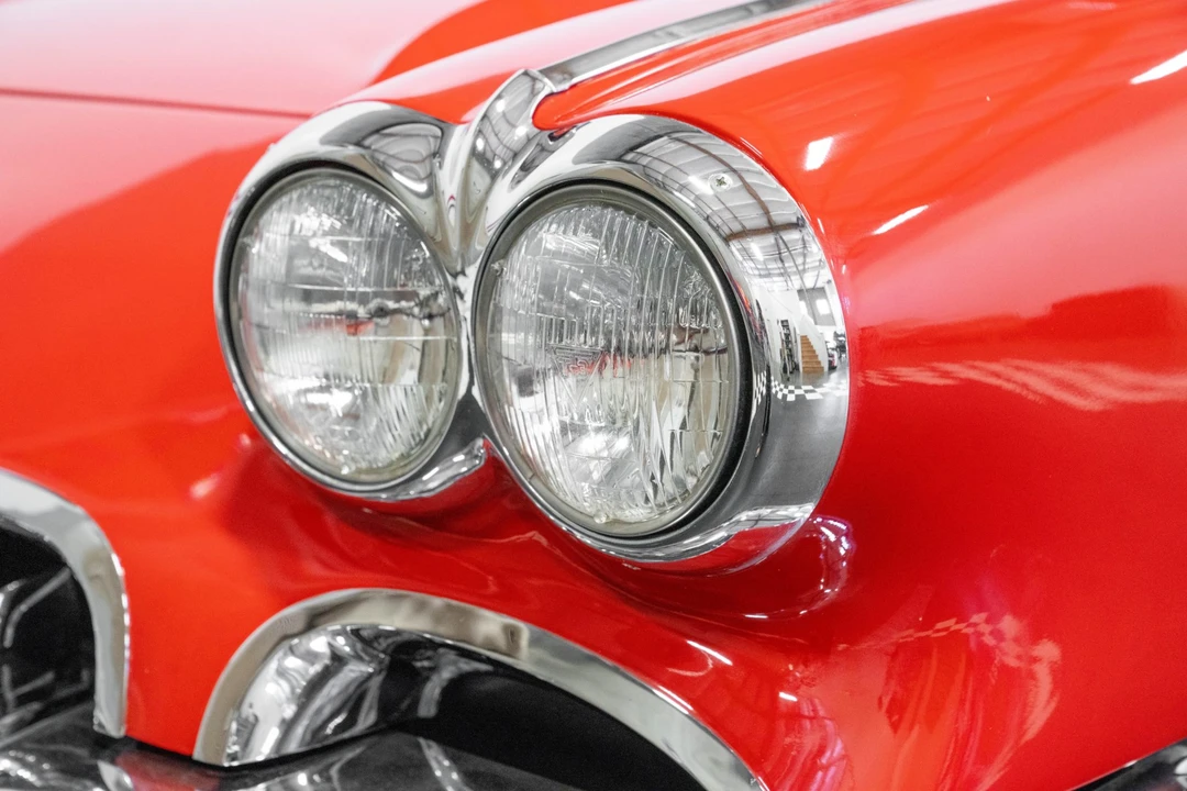 1960 Chevrolet Corvette C1 - Image 17 of 31