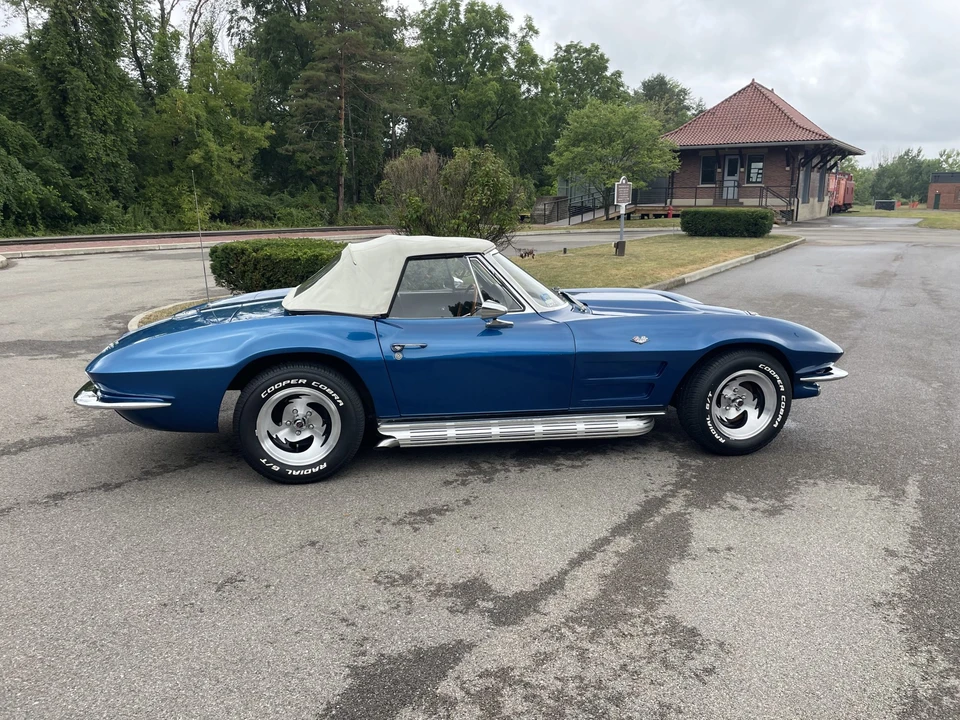 1963 Chevrolet Corvette C2 - Image 10 of 31