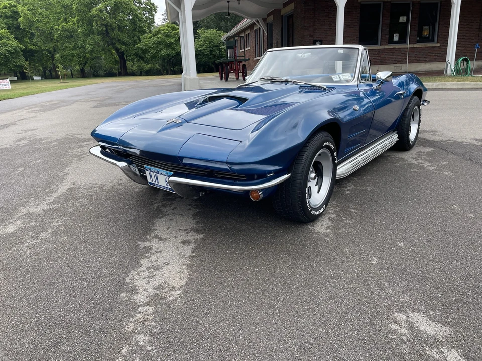 1963 Chevrolet Corvette C2 - Image 16 of 31