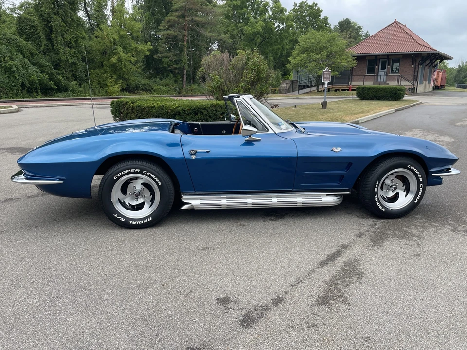 1963 Chevrolet Corvette C2 - Image 23 of 31