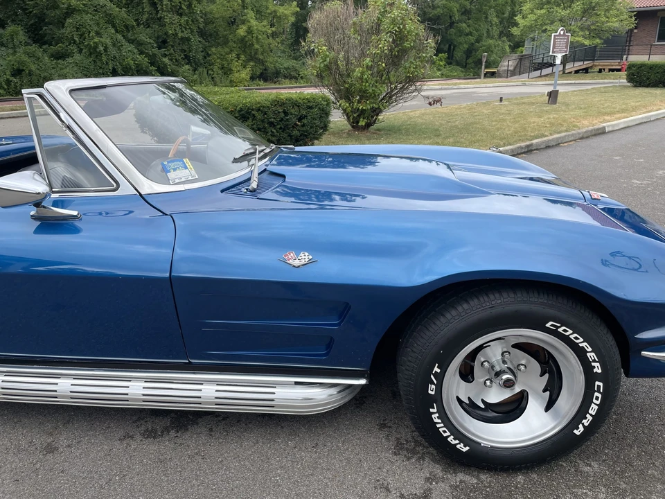 1963 Chevrolet Corvette C2 - Image 26 of 31