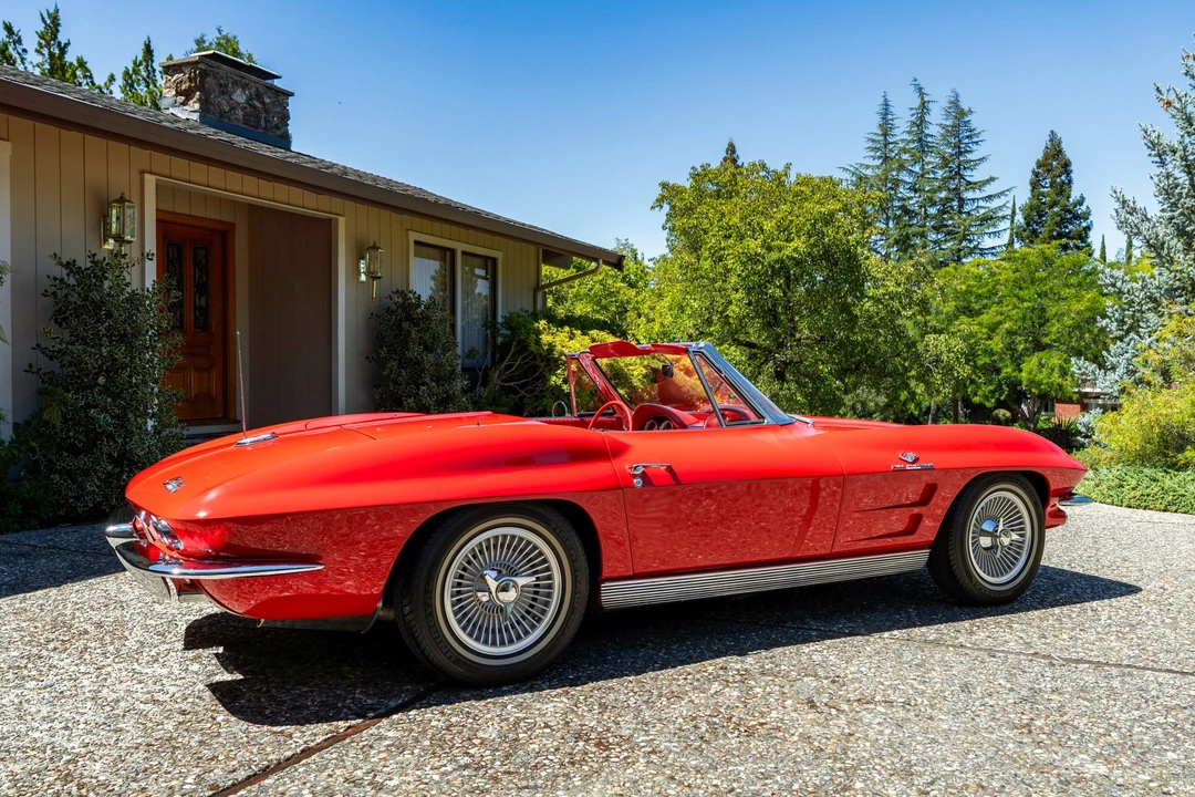 1963 Chevrolet Corvette C2 - Image 6 of 31