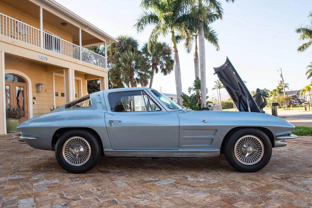 1963 Chevrolet Corvette C2 - Image 22 of 31