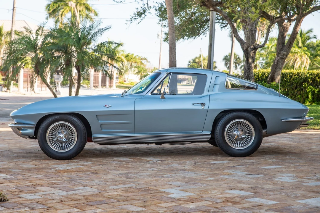 1963 Chevrolet Corvette C2 - Image 14 of 31