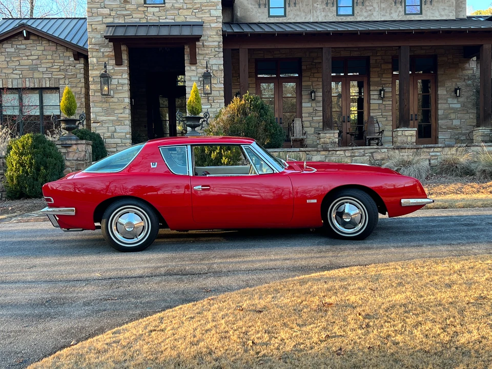 1963 Studebaker Avanti - Image 17 of 31