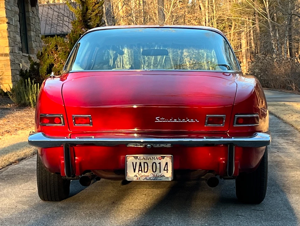 1963 Studebaker Avanti - Image 10 of 31