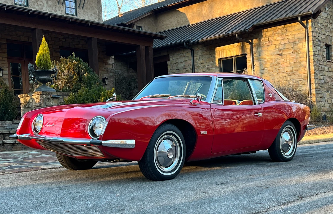 1963 Studebaker Avanti - Image 5 of 31