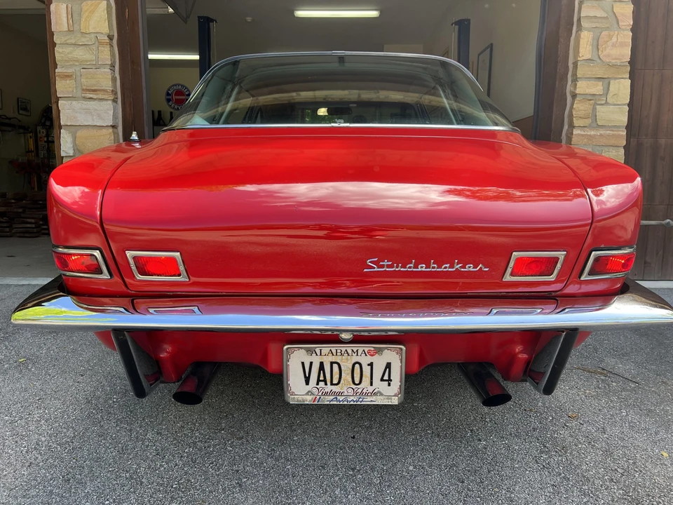 1963 Studebaker Avanti - Image 23 of 31