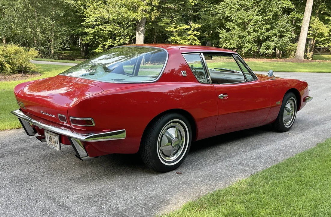 1963 Studebaker Avanti - Image 13 of 31
