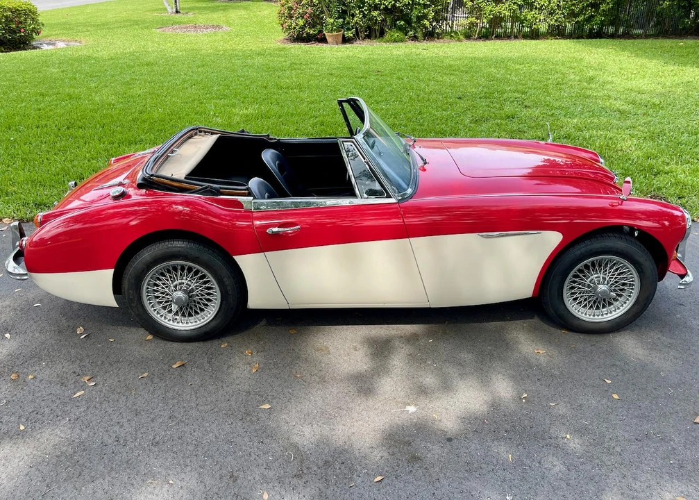 1966 Austin-Healey 3000 Mark III - Image 10 of 31