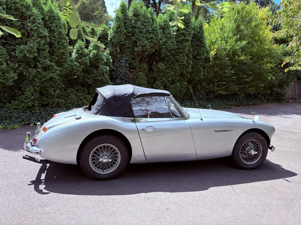 1966 Austin-Healey 3000 Mark III - Image 10 of 31