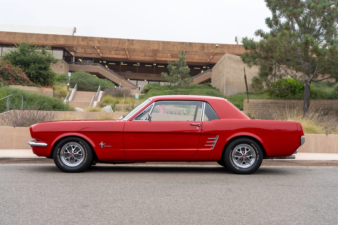 1966 Ford Mustang 1st Gen (1964.5-1966) - Image 11 of 31
