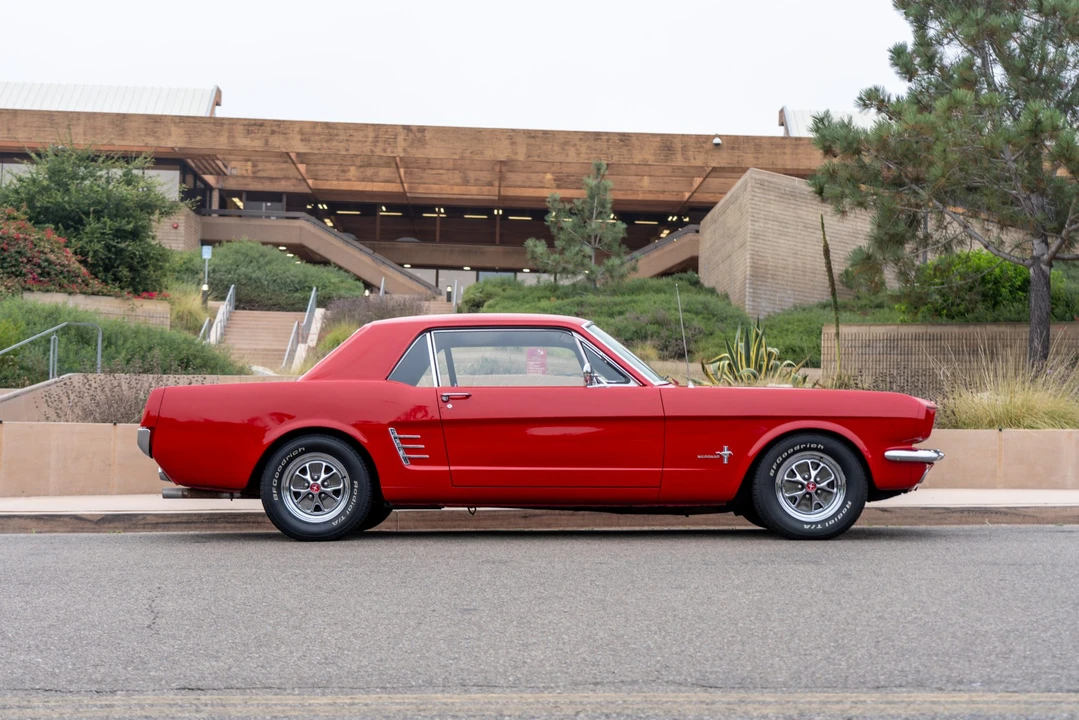 1966 Ford Mustang 1st Gen (1964.5-1966) - Image 6 of 31