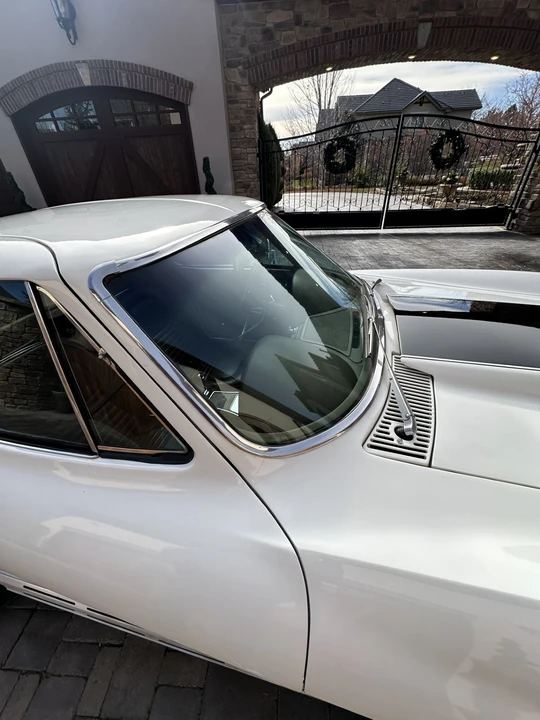 1967 Chevrolet Corvette C2 - Image 23 of 31