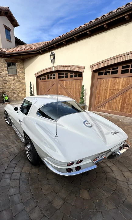 1967 Chevrolet Corvette C2 - Image 15 of 31