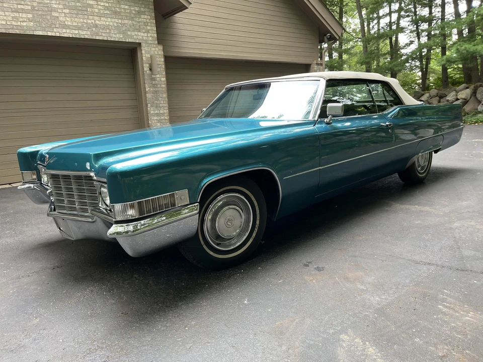 1969 Cadillac DeVille 3rd Gen - Image 2 of 31