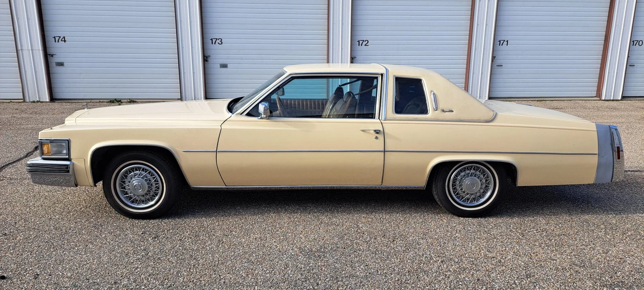 1979 Cadillac DeVille 5th Gen - Image 3 of 31